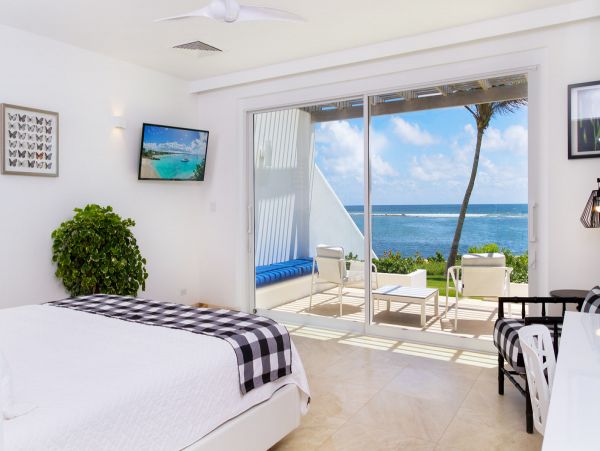 Anguilla Home 979271