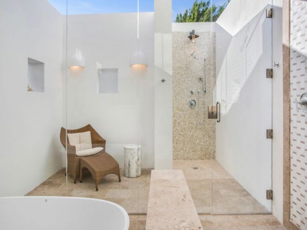 Anguilla Home 979274