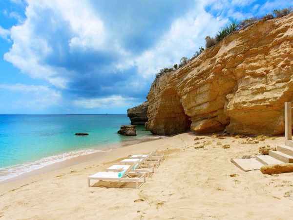 Anguilla Home 979275