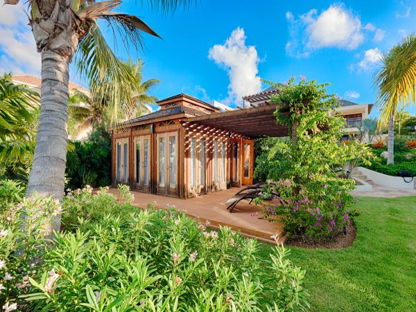 Anguilla Home 979277