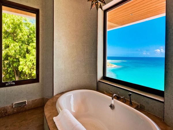 Anguilla Home 979285