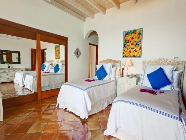 Anguilla Home 979286