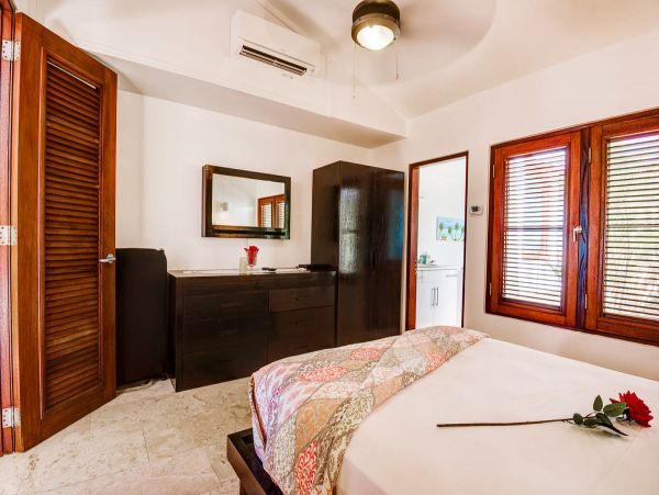 Anguilla Home 979287
