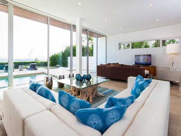 Anguilla Home 979289