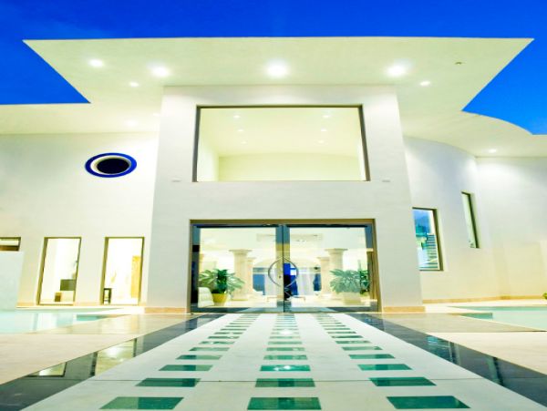 Anguilla Home 979293