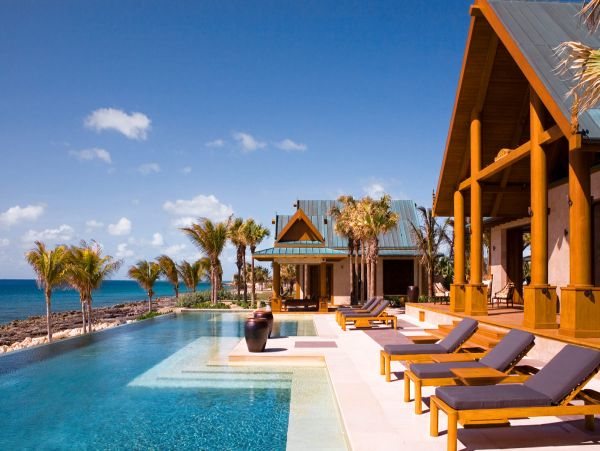 Bahamas Home 979298