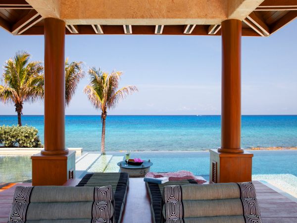 Bahamas Home 979298