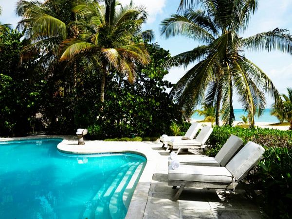 Bahamas Home 979301