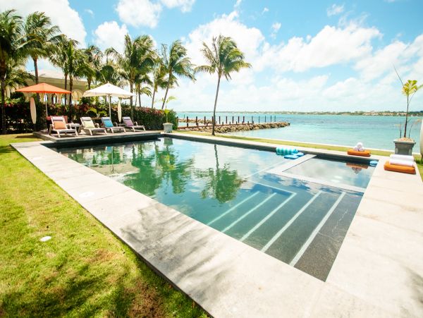 Bahamas Home 979303