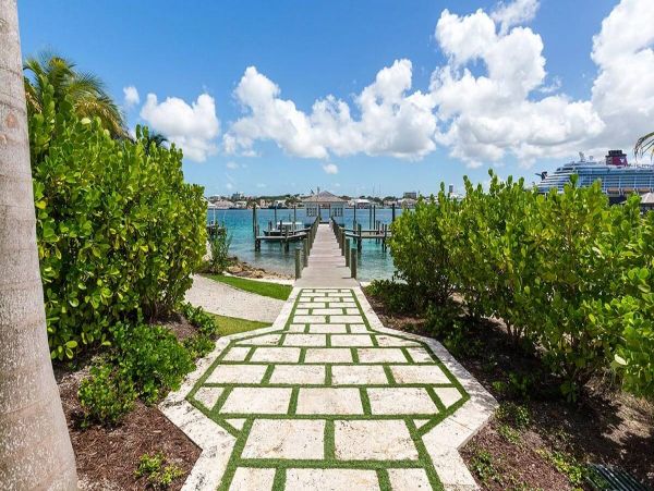 Bahamas Home 979304