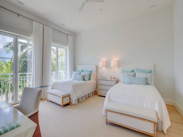 Bahamas Home 979304