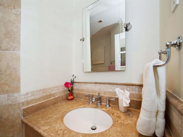 Barbados Condo 979310