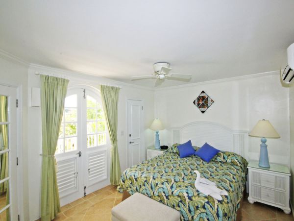 Barbados Condo 979311