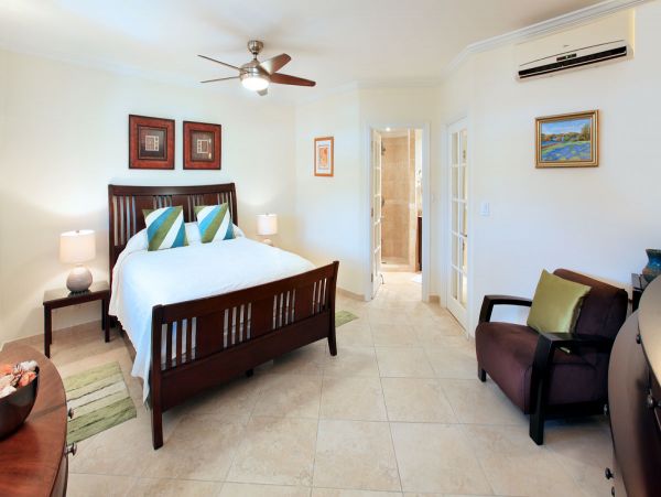 Barbados Condo 979317