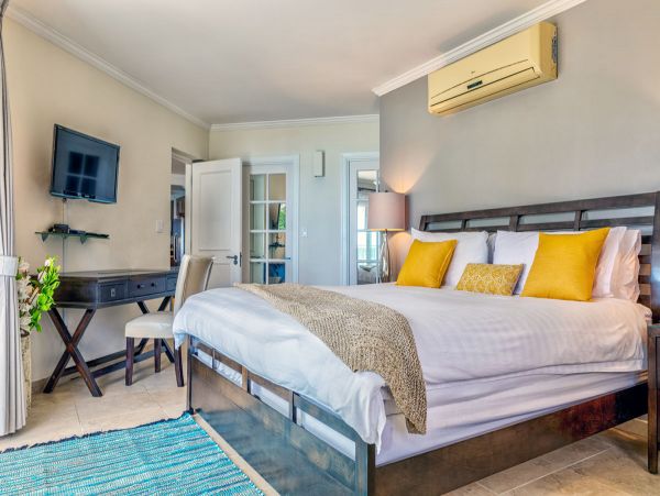 Barbados Condo 979320