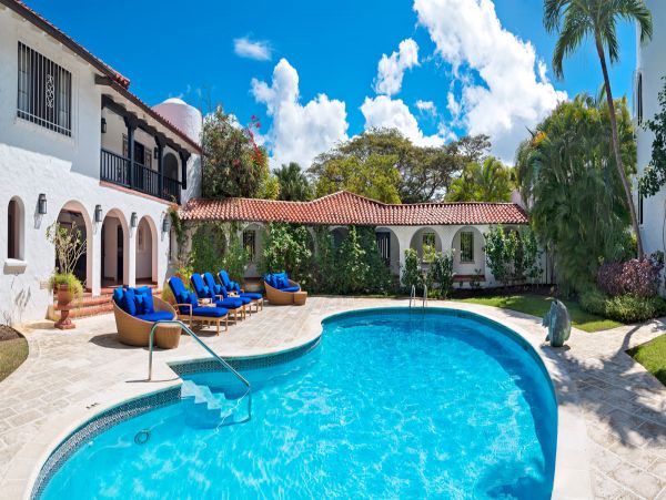 Barbados Home 979335