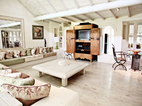 Barbados Home 979338