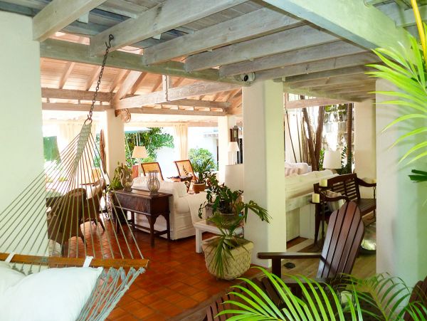 Barbados Home 979339
