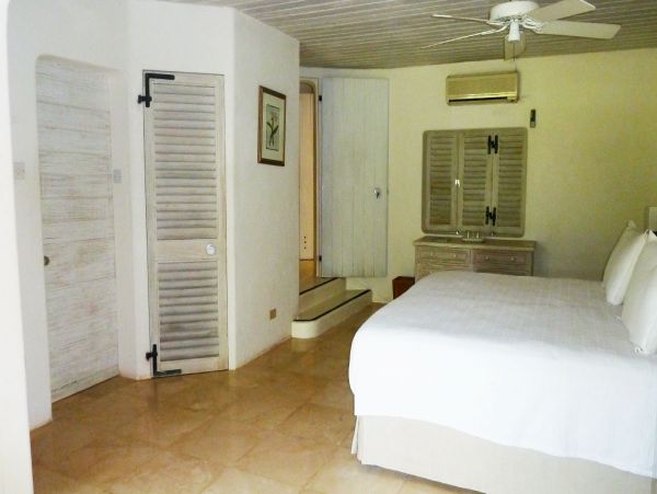 Barbados Home 979339