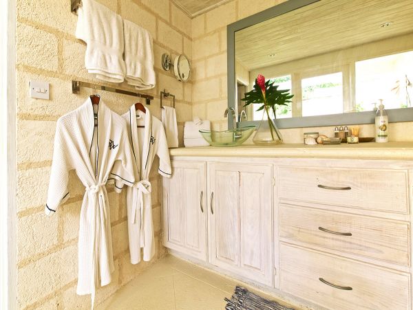 Barbados Home 979342