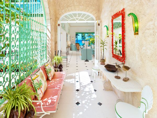 Luxury Oceanfront 10 Bedroom Villa in St. James Parish