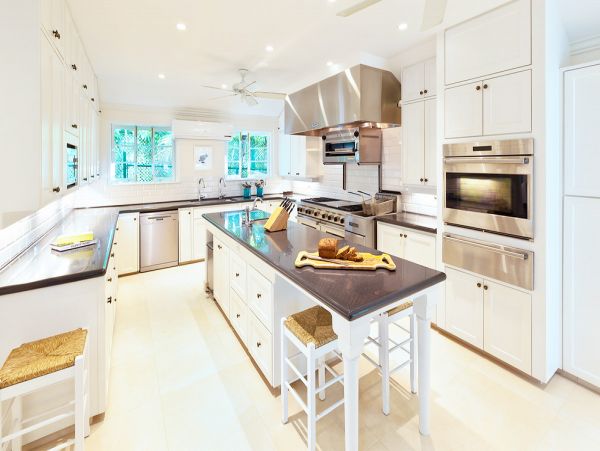 Luxury Oceanfront 10 Bedroom Villa in St. James Parish