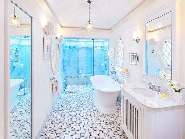Luxury Oceanfront 10 Bedroom Villa in St. James Parish