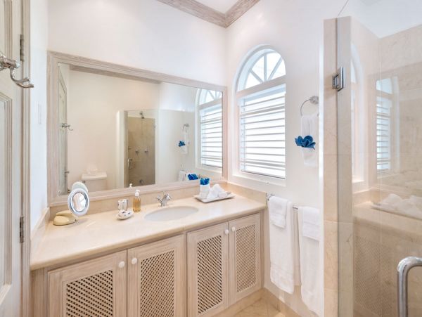 Barbados Home 979363