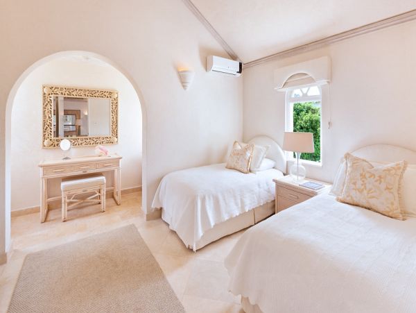 Barbados Home 979368