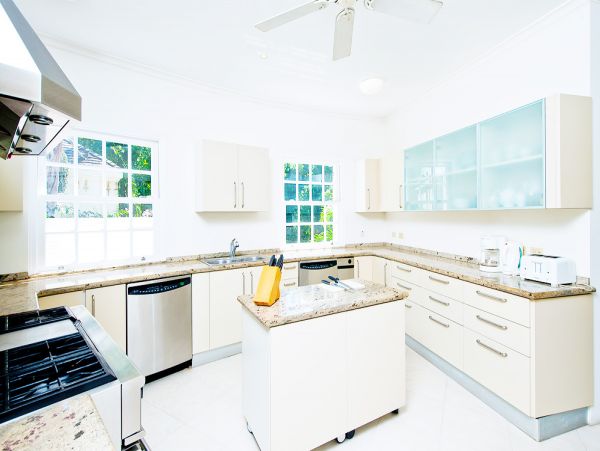 Barbados Home 979372