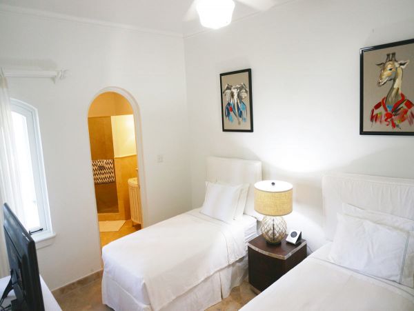 Barbados Home 979378