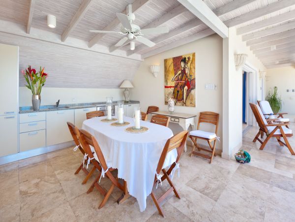 Barbados Condo 979386