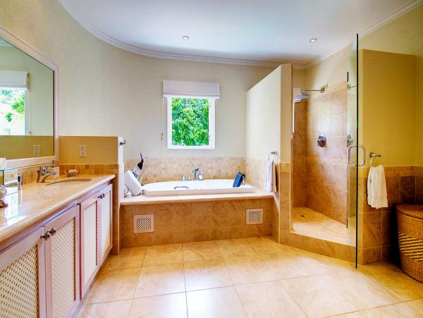 Barbados Home 979392