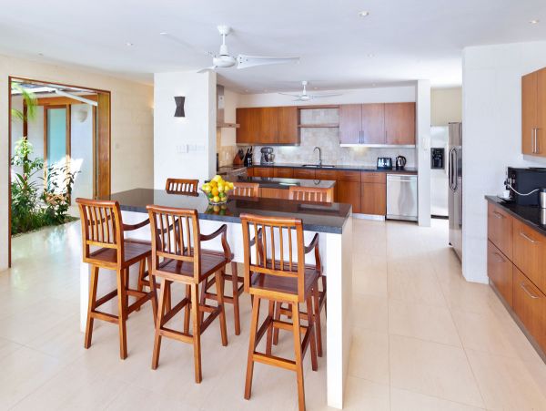 Barbados Home 979401