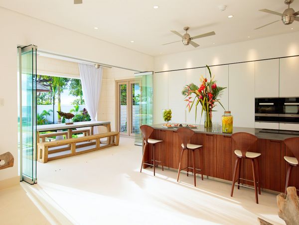 Barbados Home 979413