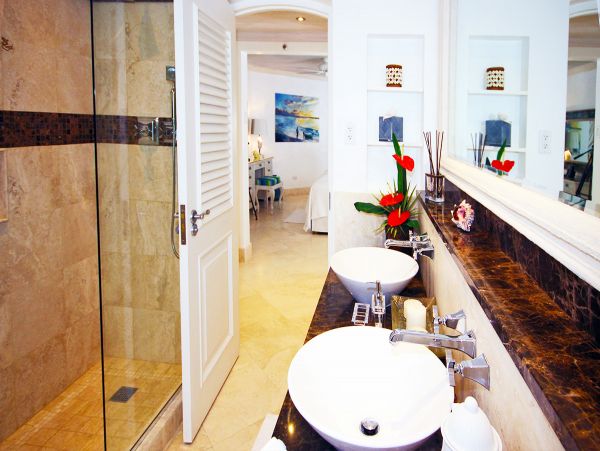 Barbados Home 979415