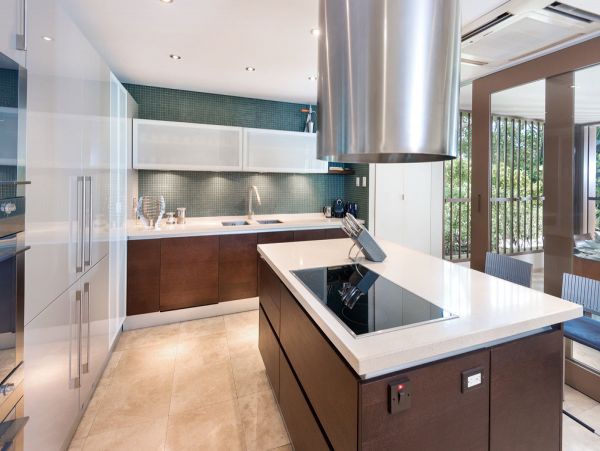 Barbados Home 979425