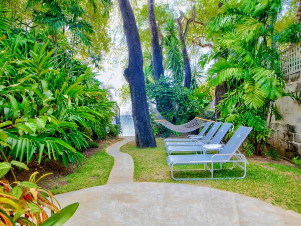 Barbados Home 979429