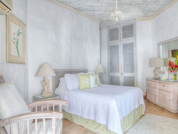 Barbados Home 979429