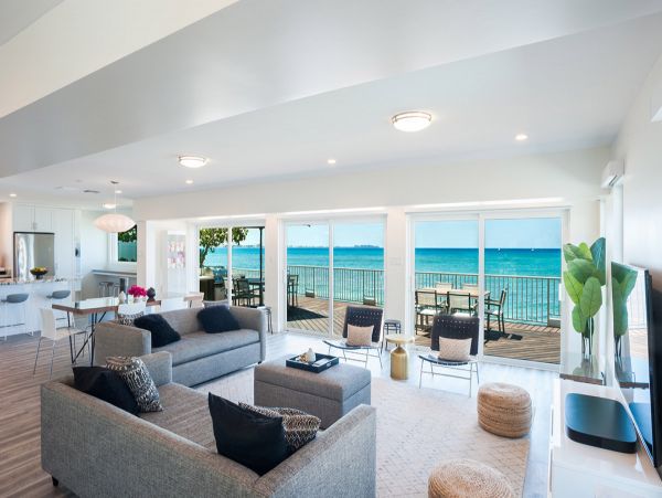 Cayman Islands Home 979492