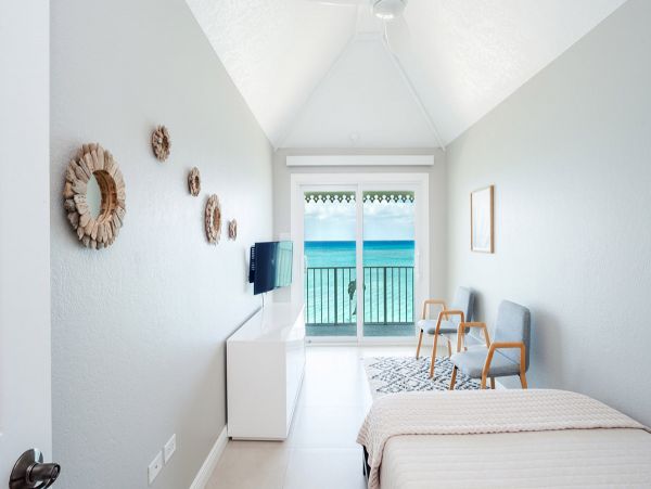 Cayman Islands Home 979492