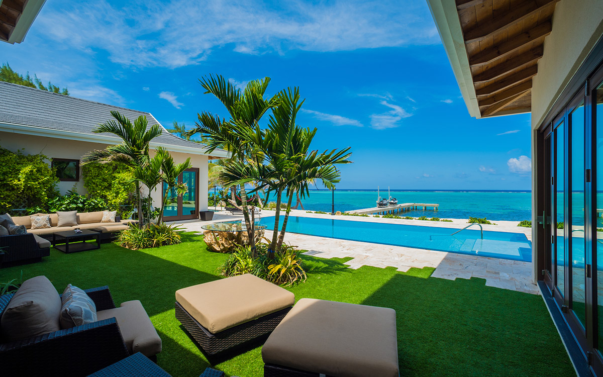 Cayman Islands Home 979493