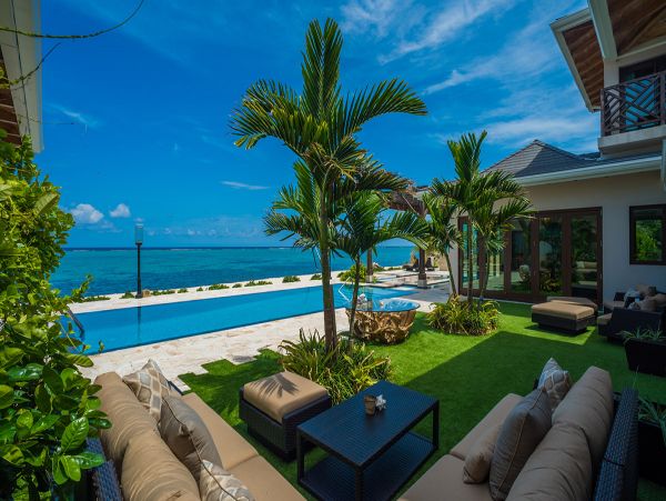 Cayman Islands Home 979493