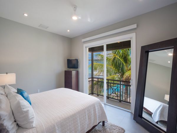 Cayman Islands Home 979494