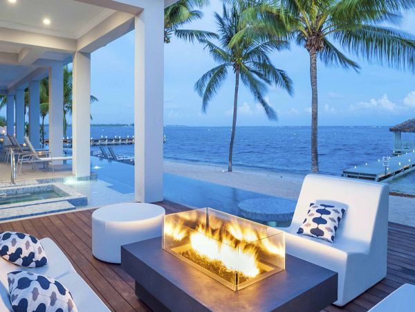 Cayman Islands Home 979496