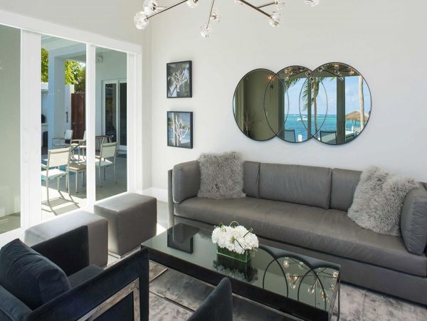 Cayman Islands Home 979496