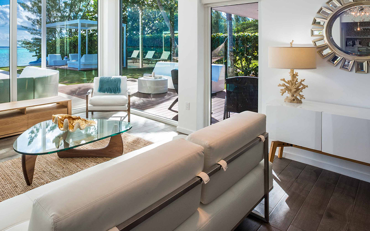 Cayman Islands Home 979497