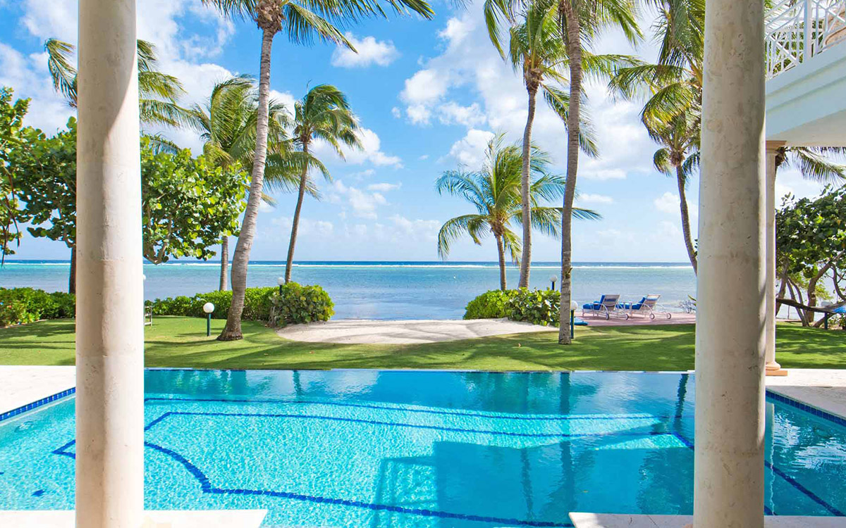 Cayman Islands Home 979498
