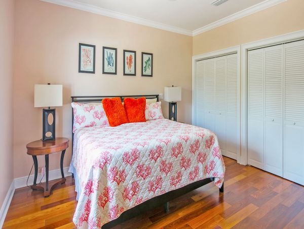 Cayman Islands Home 979499
