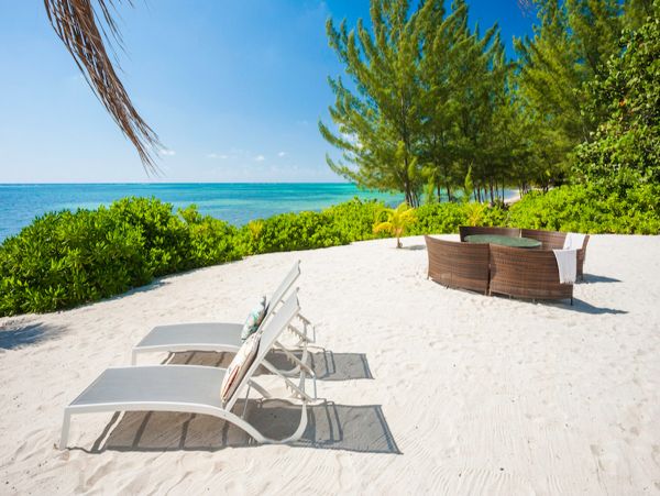 Cayman Islands Home 979502